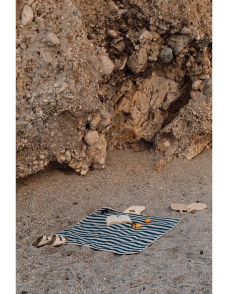 Coperta da picnic piccola VINGA Alba in rPET GRS