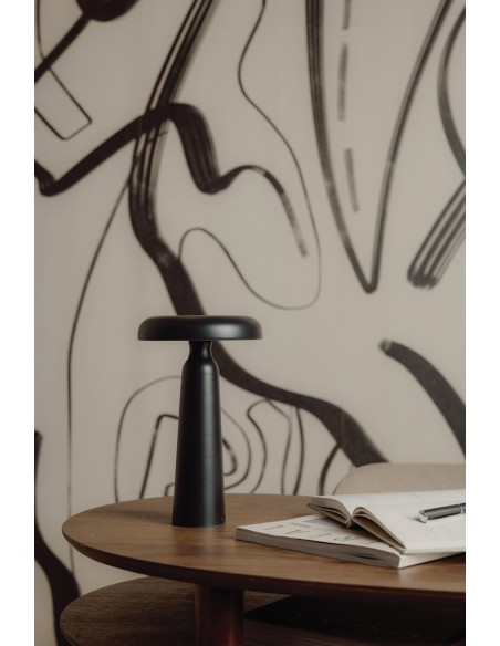 Lampada da tavolo VINGA Avery RCS