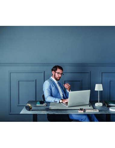 Lampada da tavolo ricaricabile