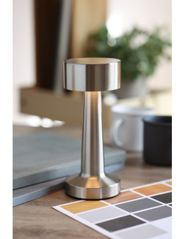 Lampada da tavolo ricaricabile