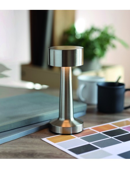 Lampada da tavolo ricaricabile