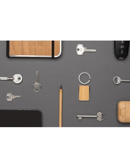 Portachiavi rettangolare in lega di zinco RCS e bambù