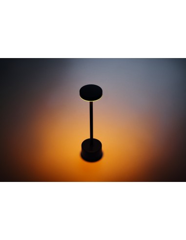 Lampada da tavolo in alluminio