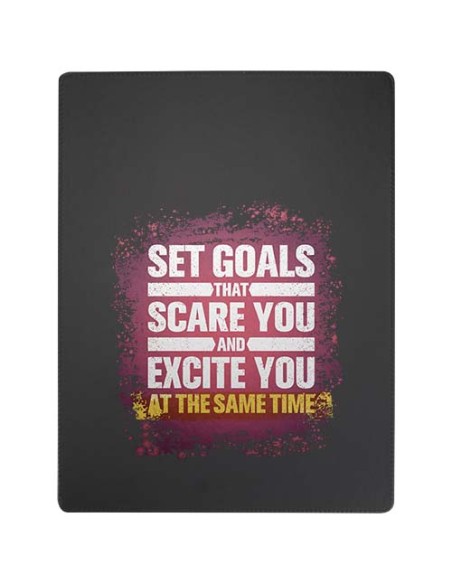 Portablocco formato A4 con chiusura magnetica e penna a sfera in materiale riciclato certificato RCS (inchiostro nero) Clast