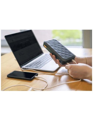 Power bank da 20.000 mAh e 35 W Xtorm FS520 Serie Fuel