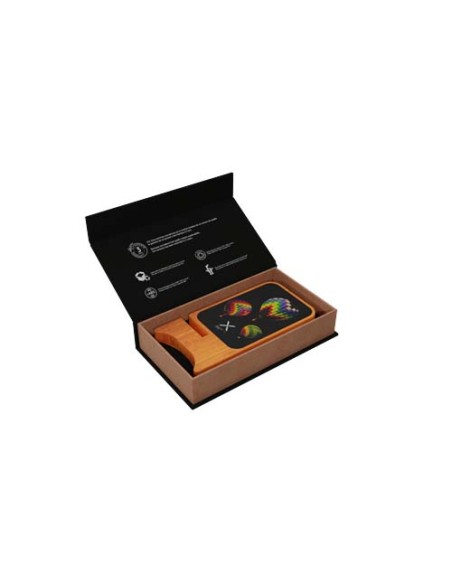 Supporto in legno wireless, luminoso, da 15 W SCX.design W16