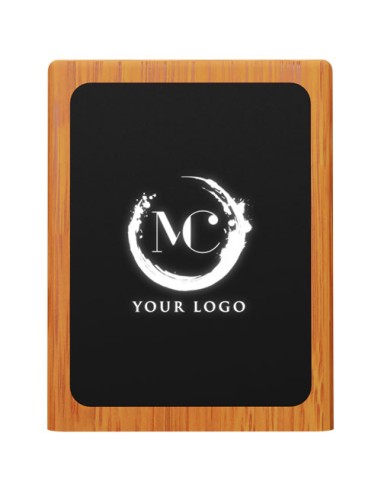 Portamatite in legno con logo luminoso e doppia uscita USB SCX.design O12
