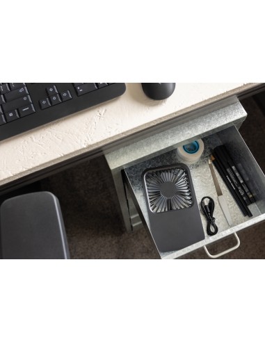 Ventilatore ricaricabile da tavolo Aervina uin rPlastica RCS