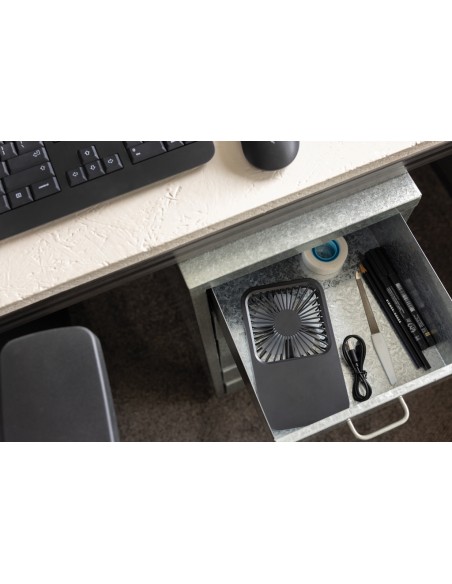 Ventilatore ricaricabile da tavolo Aervina uin rPlastica RCS