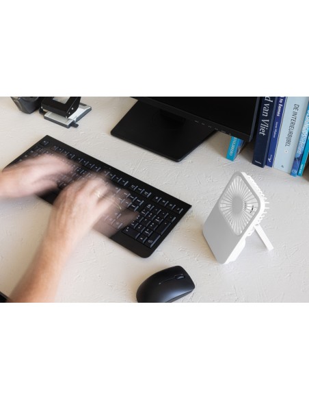 Ventilatore ricaricabile da tavolo Aervina uin rPlastica RCS