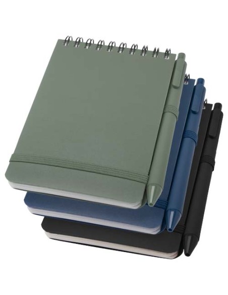 Blocco note formato A6 con copertina rigida in plastica recuperata in prossimità degli oceani e penna a sfera Thalaasa (inchi