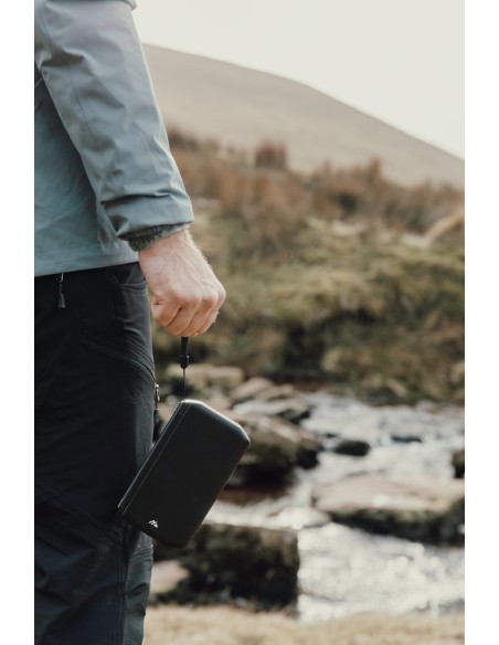 Powerbank solare 10.000mAh Nordic Drift Titan con 3 pannelli