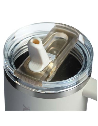 Bicchiere Stanley Quencher® ProTour da 1180 ml in acciaio inox riciclato isolato con cannuccia ribaltabile 