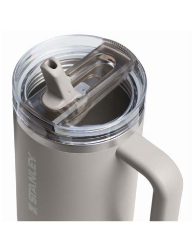 Bicchiere Stanley Quencher® ProTour da 1180 ml in acciaio inox riciclato isolato con cannuccia ribaltabile 
