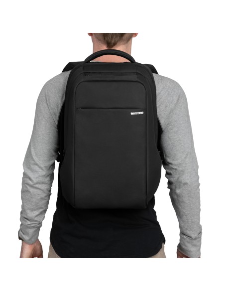 Zaino Incase ICON Slim