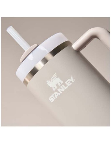 Bicchiere isolato Stanley Quencher® H2.0 FlowState™ 890 ml in acciaio inox riciclato