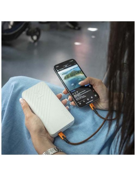 Power bank Xtorm Go2 da 20 W e 20.000 mAh con ricarica rapida