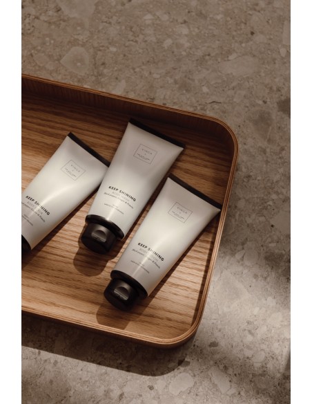 Set regalo per la cura del corpo VINGA x TGL